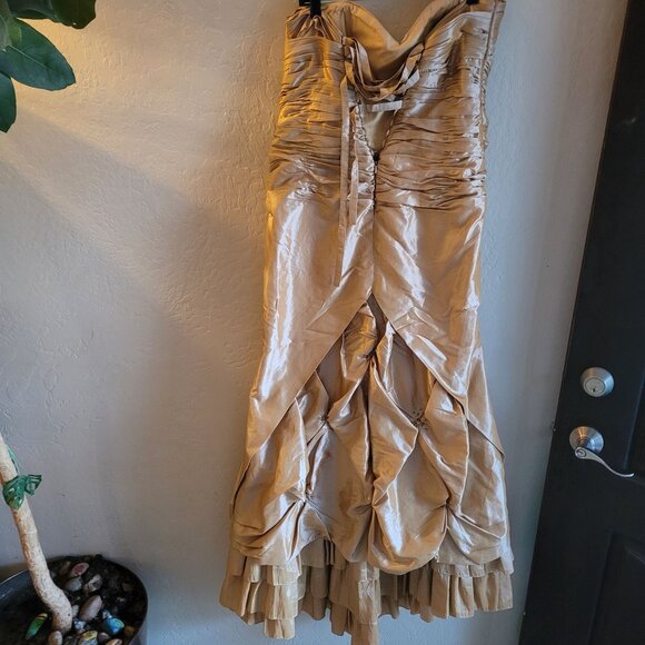 Lenovia Strapless Gold Ruched Gown size XL - Picture 4 of 9